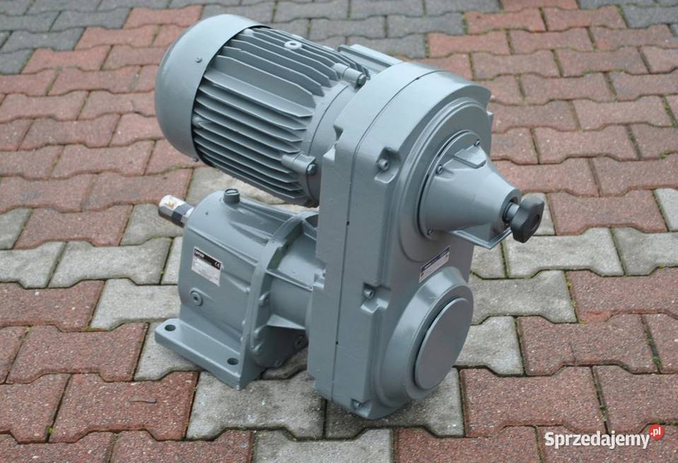 Motoreduktor dwubiegowy 1525kw z regulacją Kargowa