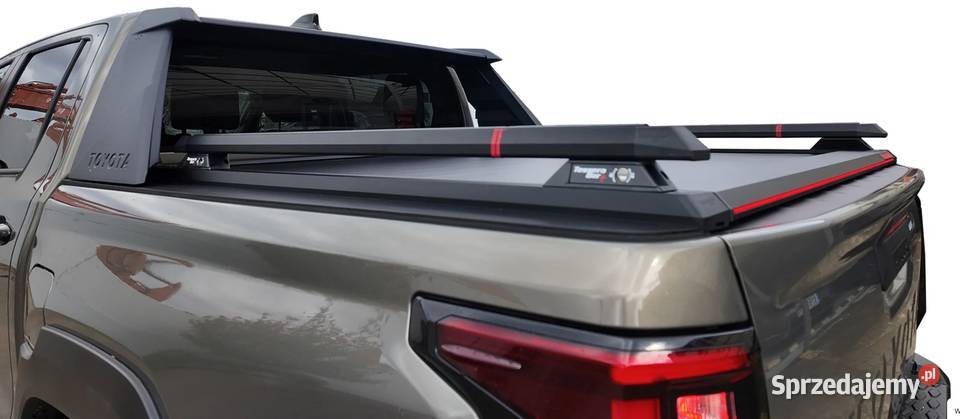 Roleta Toyota Hilux Travo 2026 z rollbar Pasłęk