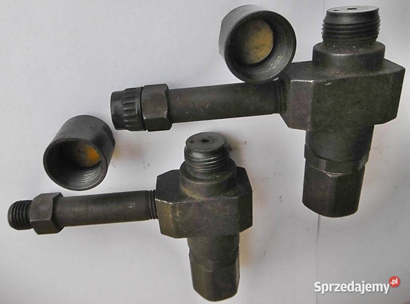 Wtryskiwacz obudowa silnik ES 320 1 HC 102 WSW Ostrów Wielkopolski