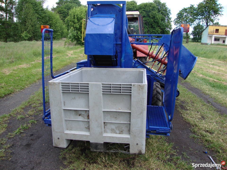 Sprzedam kombajn do porzeczek BZYK 2