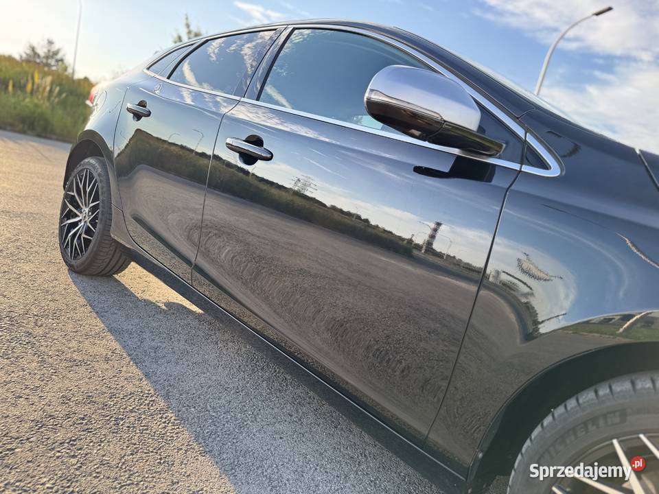 Volvo V40 D4 2014r serwis ASO pierwszy ESP V40 Kielce sprzedam