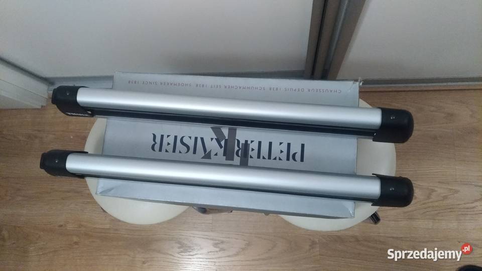 Uchwyt na narty Thule Deluxe 727 6 par nart 4 Narty Łódź