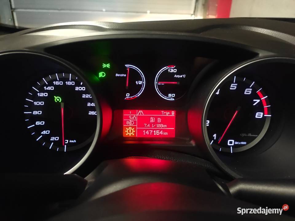 Alfa Romeo Julietta 2012 Czarny 1400cm3 Warszawa