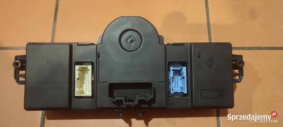 Panel nawiewu klimy klimatronik Renault Clio 3 Krosno
