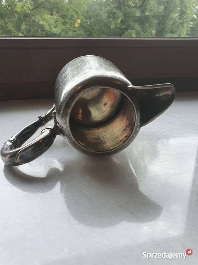Stary ozdobny dzbanek z uchwytem z metalu w Lublin sprzedam