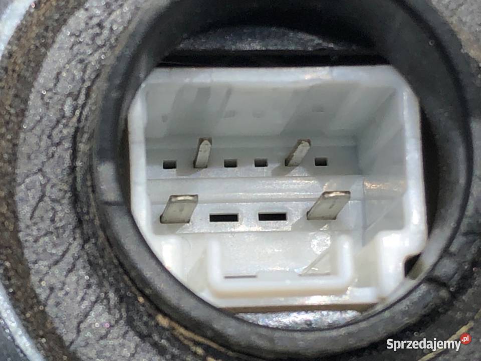 ZAMEK DRZWI PRAWY PRZÓD TOYOTA COROLLA E21