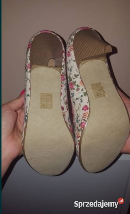 Buty tamaris sprzedam