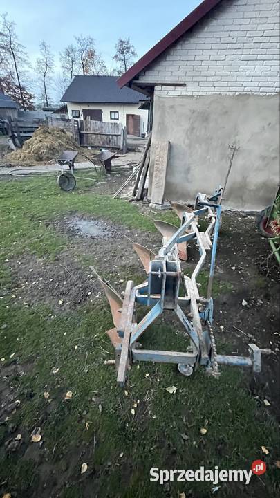 Pług 4 skibowy Rabewerk Pługi świętokrzyskie Piotrów-Gułaczów