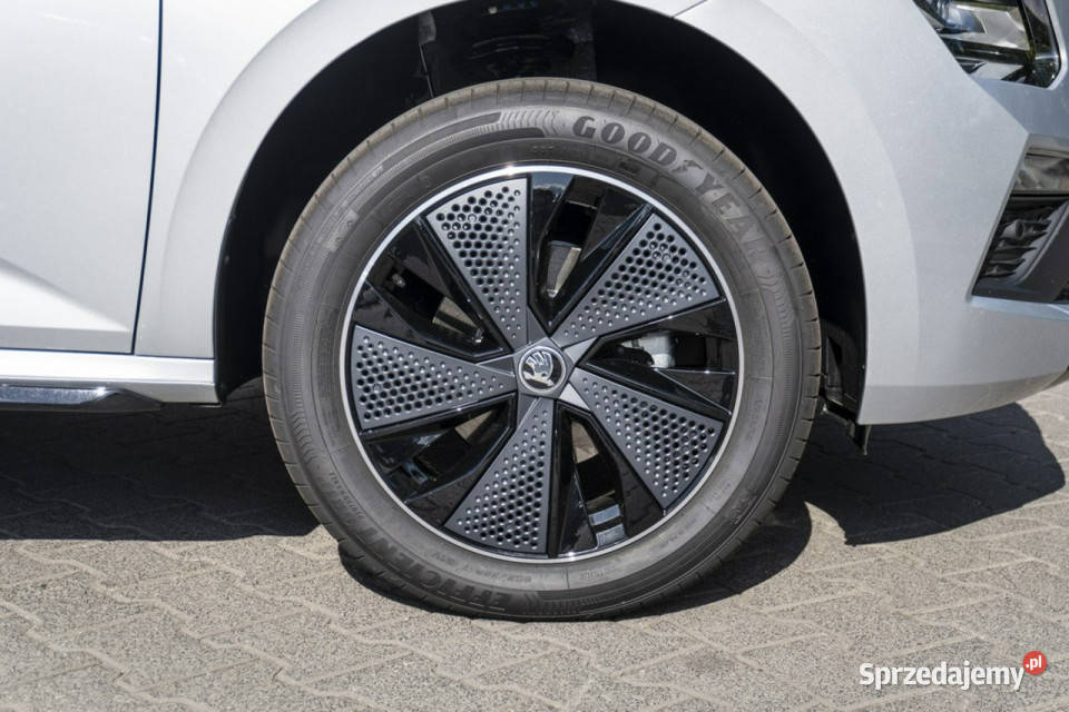 koda Kamiq Monte Carlo 15 TSI 150 DSG Dostępny światła LED Łódź