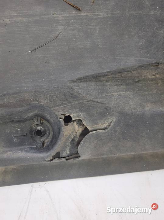 OSŁONA PŁYTA PODWOZIA LEWA AUDI A1 VW 6R0825201 Przystajń