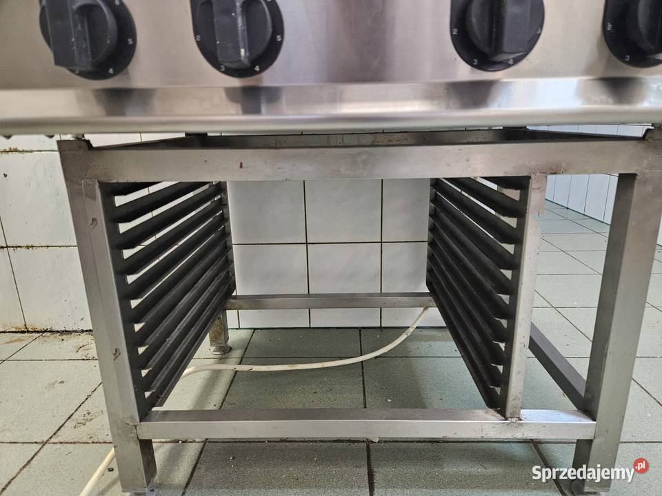 Kuchnia elektryczna 4 płyty okrągłe na podstawie Góra