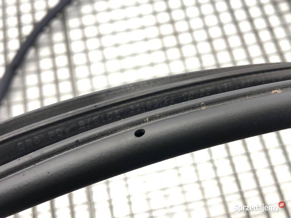 USZCZELKA DRZWI PRZÓD PRAWA HYUNDAI i30 podkarpackie