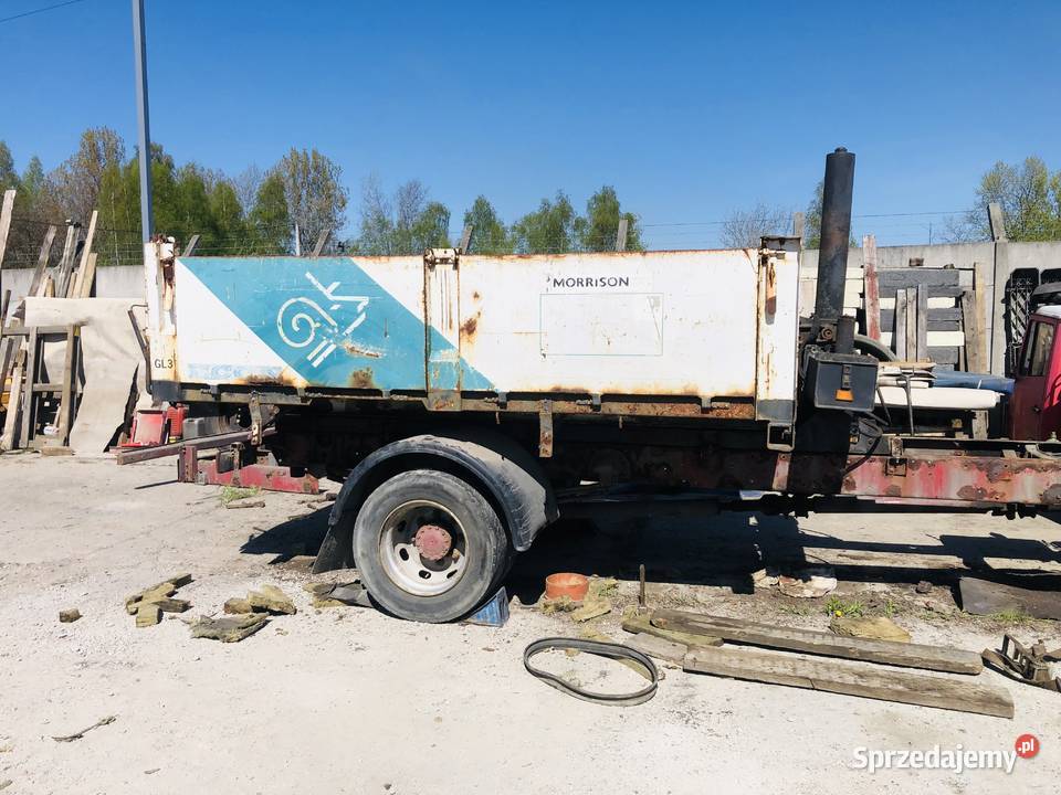 przyczepka do ciagnika wywrotka przyczepa nieuszkodzony Dynów