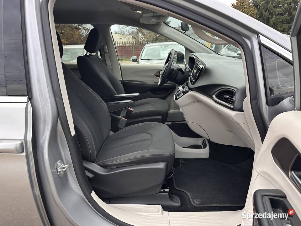 Chrysler Pacifica 36t8 miejscFV 23Zamiana Warszawa