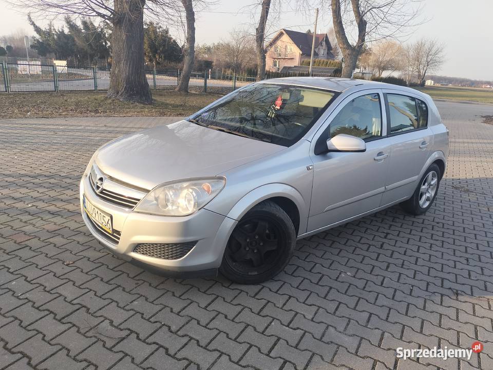 Opel Astra H 14b