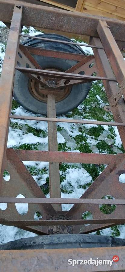 Rama rozrzutnika przyczepy platformy