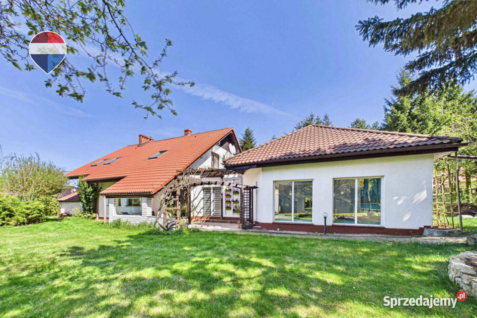 Przestronny dom z ogrodem i strefą relaksu Kunice
