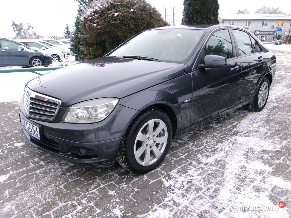 Mercedes C klasa 18 stan sprowadzony wielofunkcyjna kierownica Dolna Grupa