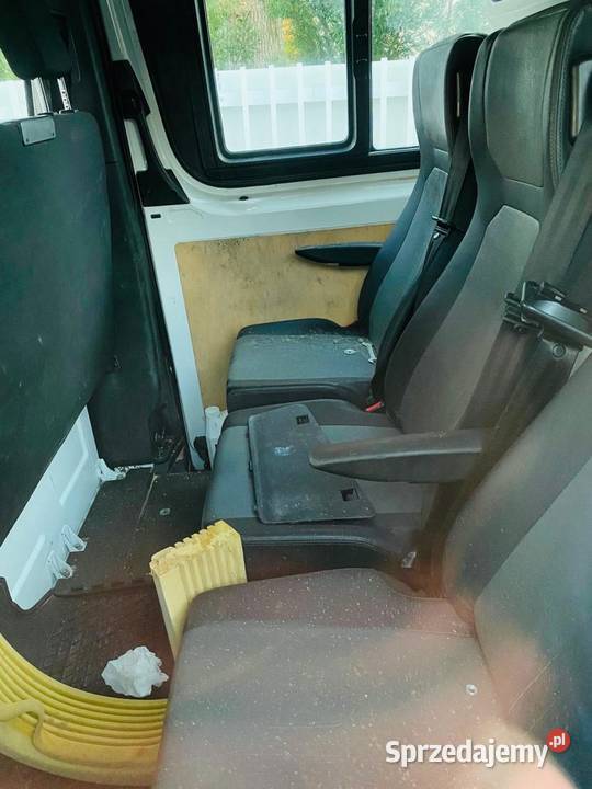 Mercedes Benz Sprinter 319 30 V6 190 35T 2021r Nisko