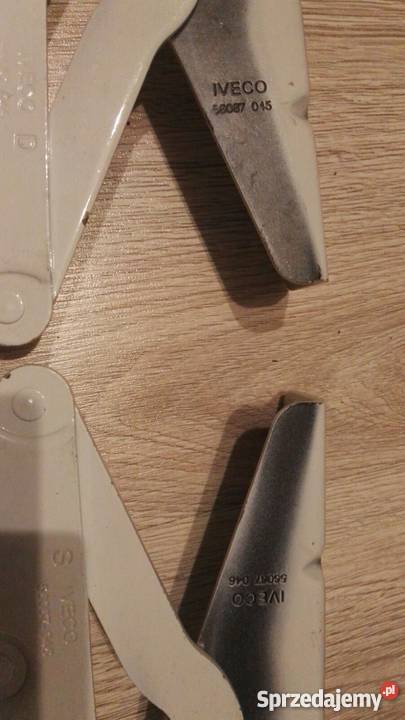 IVECO DAILY 0614 ZAWIASY MASKI Karoseria Międzychód