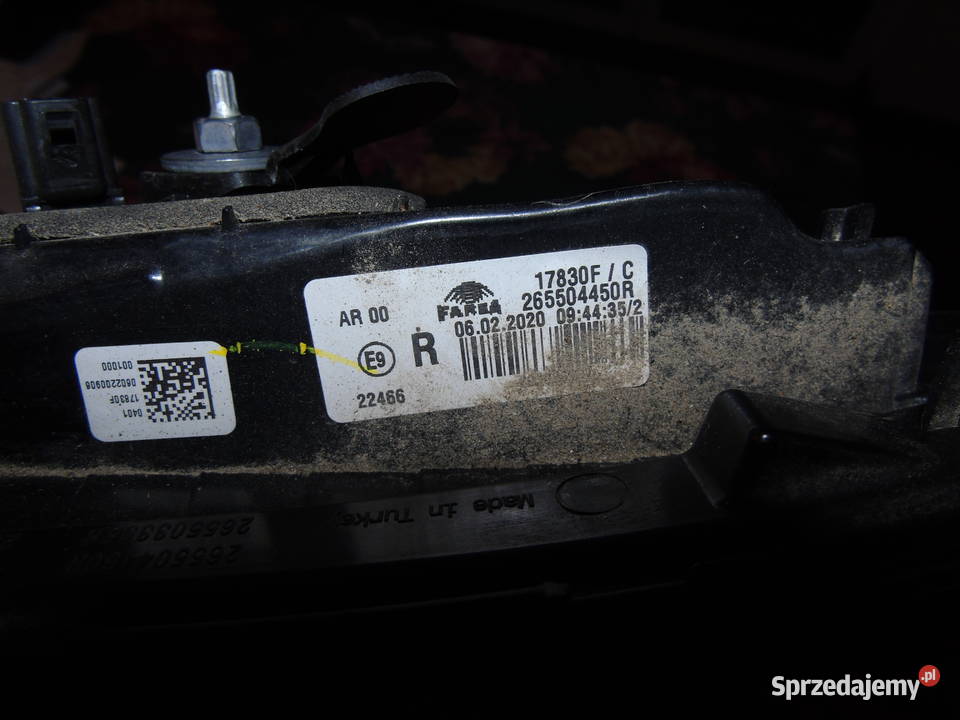 Renault Clio V Lampa Klapy Prawa Tył Tylna Lampy tylne Radziszów