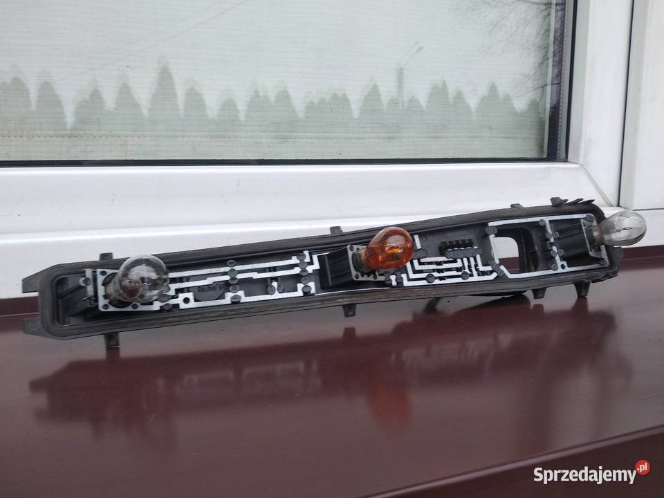 Ford Fiesta MK5 V 5d wkład oprawka lampy tył łódzkie sprzedam