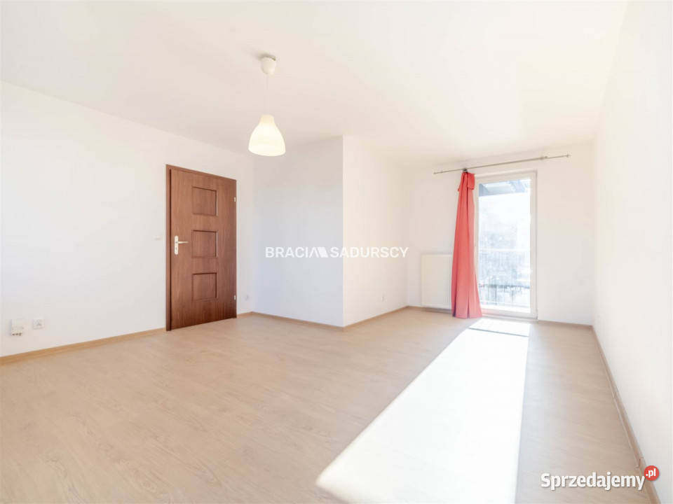 Mieszkanie 7679m2 3 pokojowe Kraków Pychowicka Piętro 1