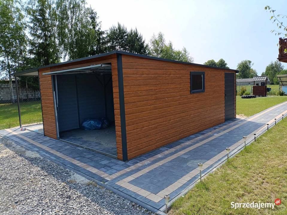 Garaż Blaszany