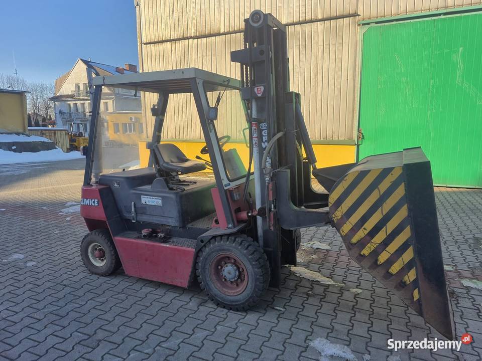 Wózek widłowy ZREMB GPW 2010 Jordanów