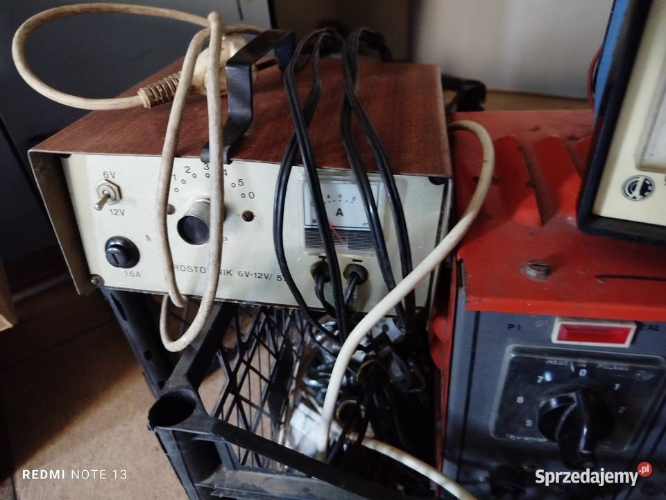 Prostownik bester dwie sztuki oryginal Stankowo