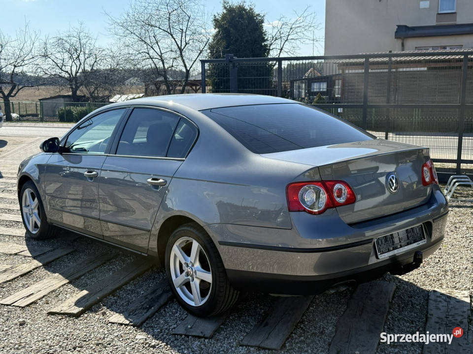 Volkswagen Passat 19 TDInavialuz Niemiec B6 Passat pomorskie Dąbrowa