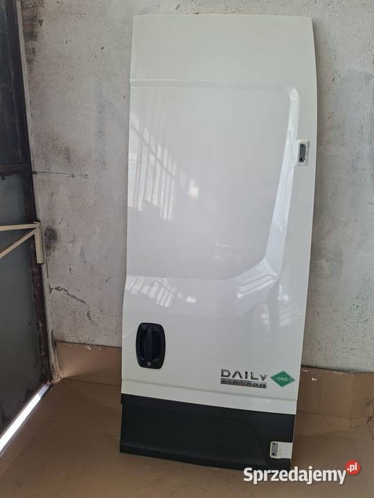 Sprzedam drzwi tylne do Iveco daily Sabaudia sprzedam