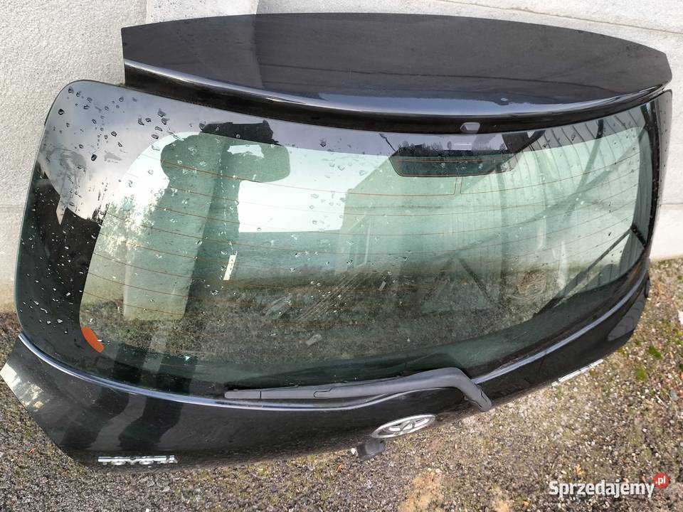 Tylna klapa Toyota Yaris II łódzkie Sieradz