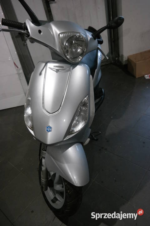 Skuter 125 Piaggio FLY skuter Złota