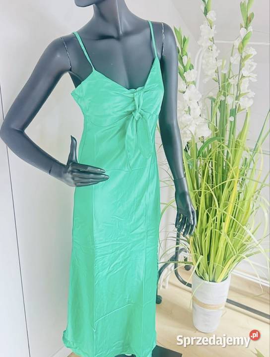 Nowa odzież z metkami na sztuki idealne na wielkopolskie