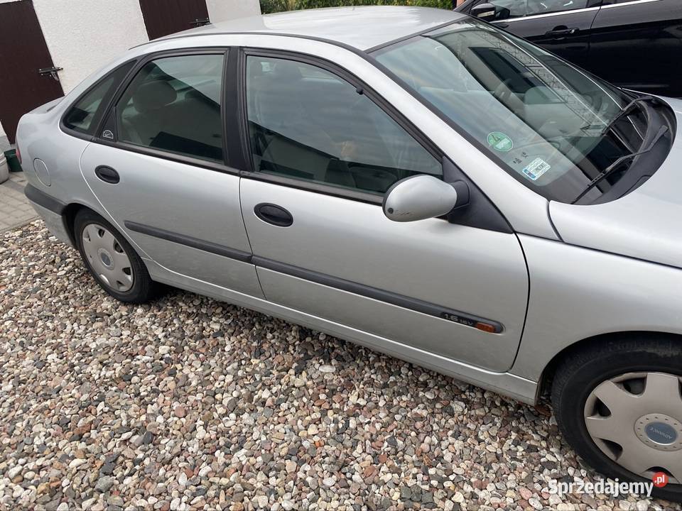 Renault Laguna I 16 Benzyna welurowa tapicerka Laguna Kłodawa