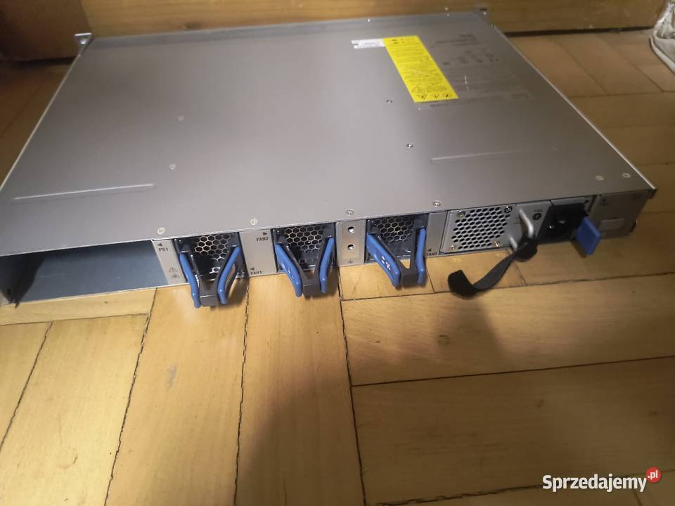 Switcha cisco n2kc2348upq10GE extender 48x sfp Kraków