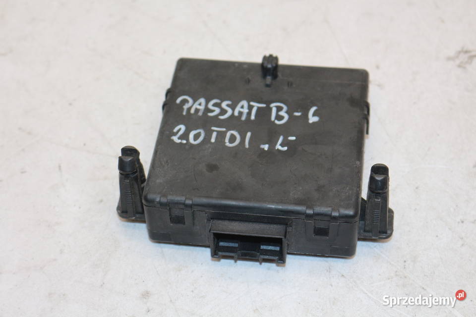 VOLKSWAGEN PASSAT B6 0510 MODUŁ GATEWAY