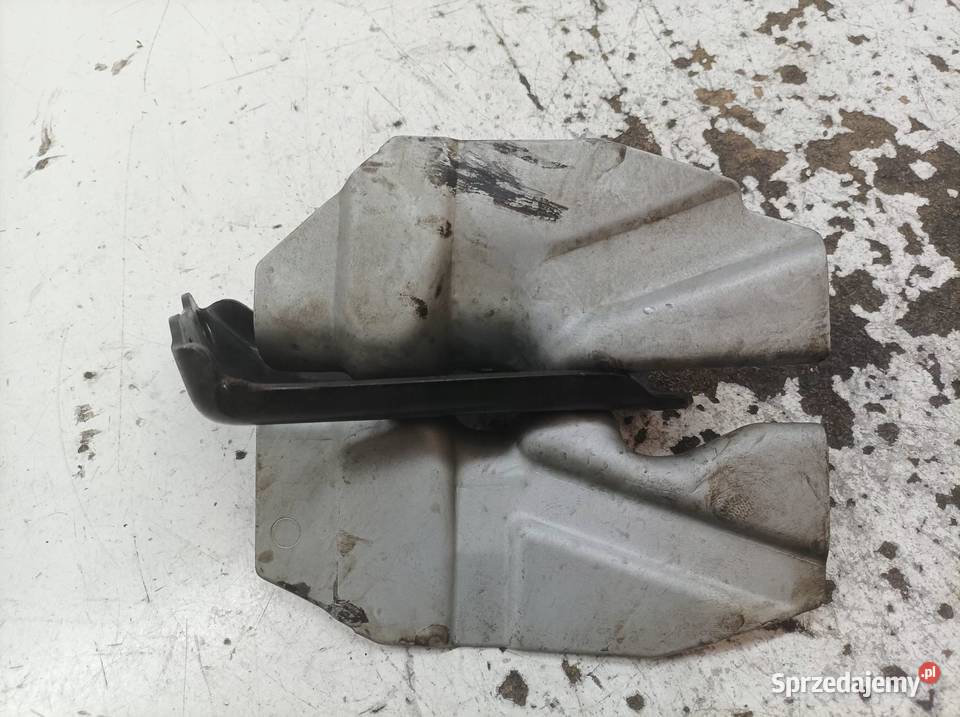 ŁAPA WSPORNIK 16 16V VVTI Toyota Corolla XI 2013 sprzedam