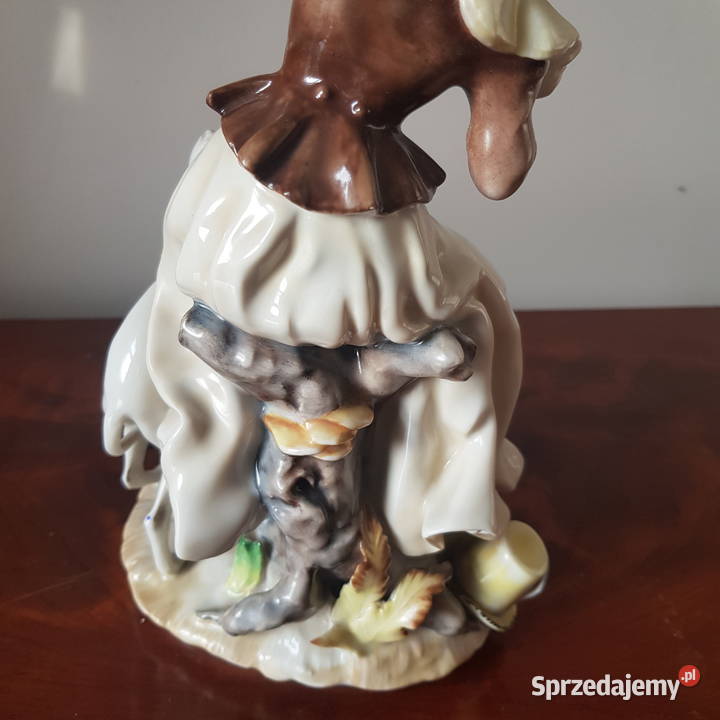 Figurka porcelanowa Hutschenreuter sygnowana Porcelana i szkło Orneta