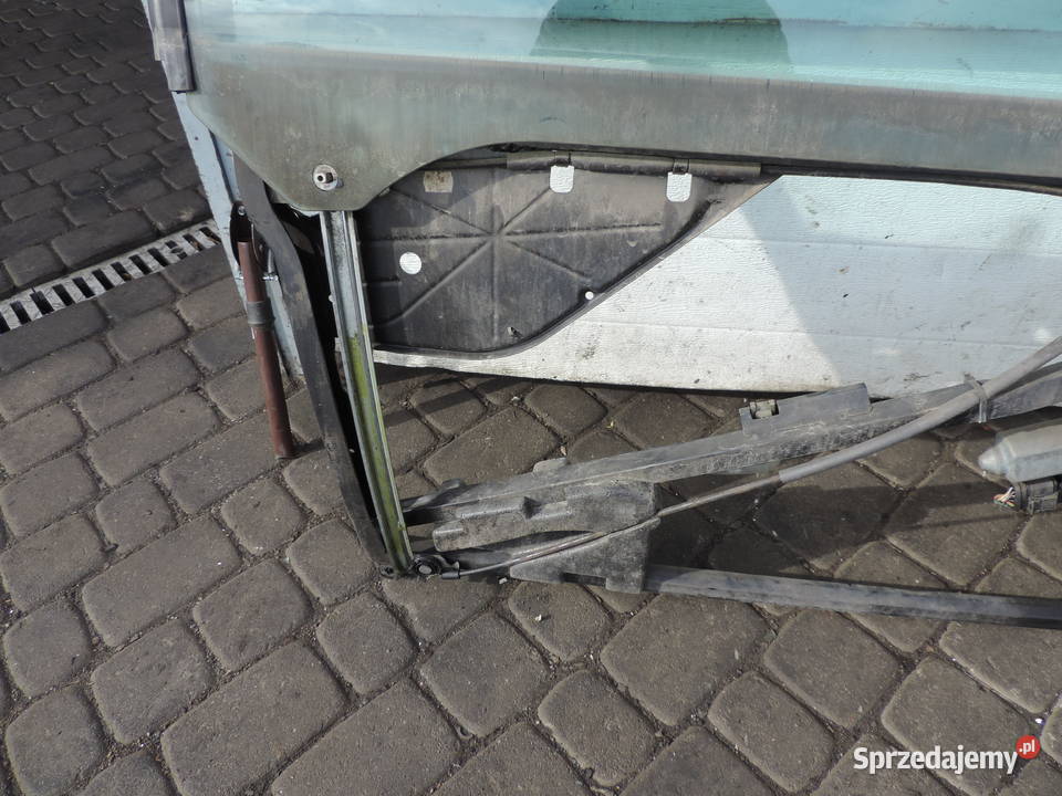 MECHANIZM PODNOSZENIA SZYBY PRAWY PRZÓD AUDI A3 Nowy Sącz