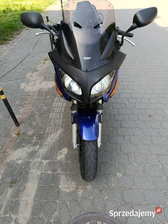 Do zaoferowania Honda CBF 600 produkcji 2004 Szymanów