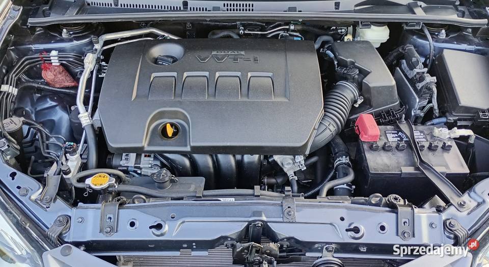 Toyota Corolla LE E170 Automat 2016 18 VVTI 1798cm3 małopolskie Bochnia sprzedam
