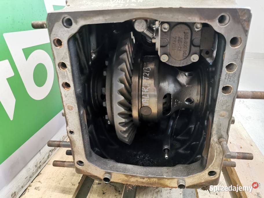 Atak Valtra T 213 Tył wielkopolskie