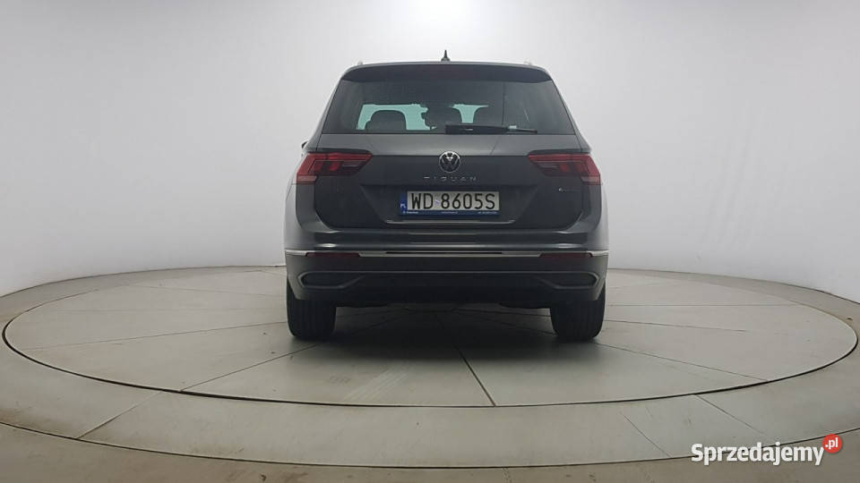 Volkswagen Tiguan 20 TDI SCR 4Mot Life DSG Z aluminiowe felgi