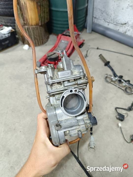 posiadam dużo części do kawasaki kxf i Suzuki lubelskie