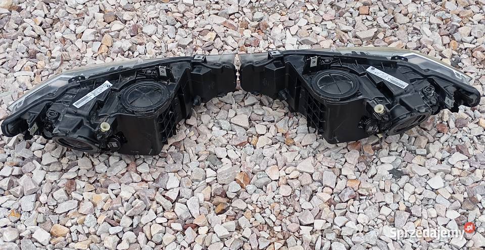 Dwa reflektory w jednego BMW seria 3 Łomianki