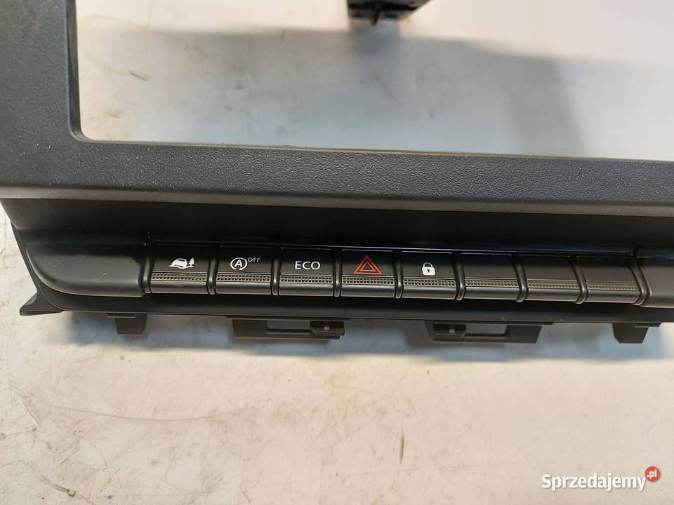 Renault Master III LIFT ramka radia konsoli osobowe