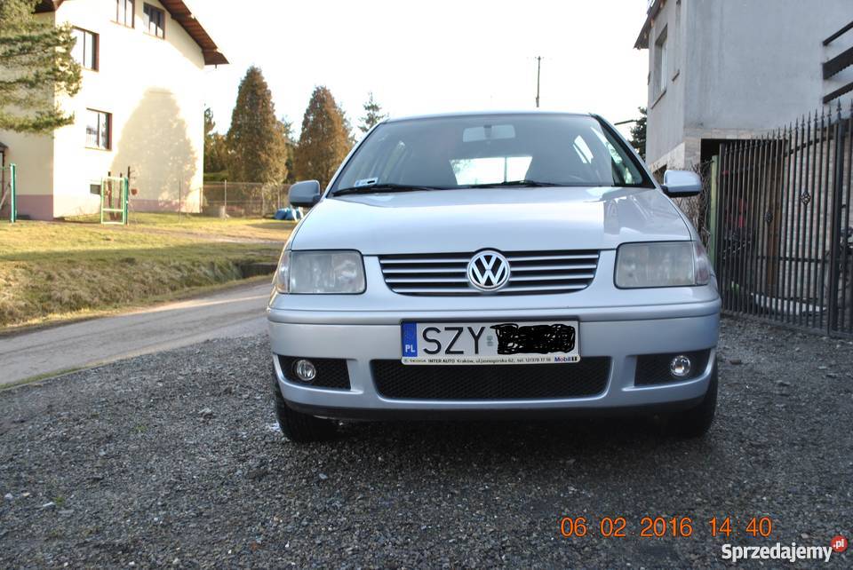 VV Polo 14 benzyna srebrny 2000 168400km Radziechowy