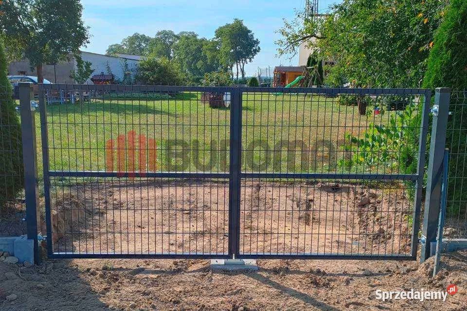 Brama uchylna dwuskrzydłowa wjazdowa na pilota Łabiszyn